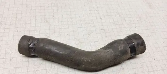 Audi A6 S6 C4 4A Engine coolant pipe/hose 4A0121109A