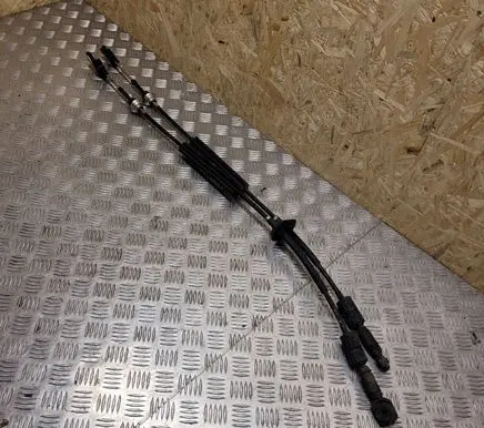 Mercedes-Benz Vaneo W414 Gear shift cable linkage A1686600073