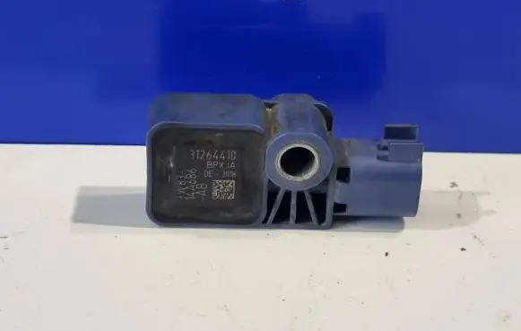 Passenger airbag on/off switch
