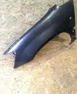 Lexus RX 300 Fender
