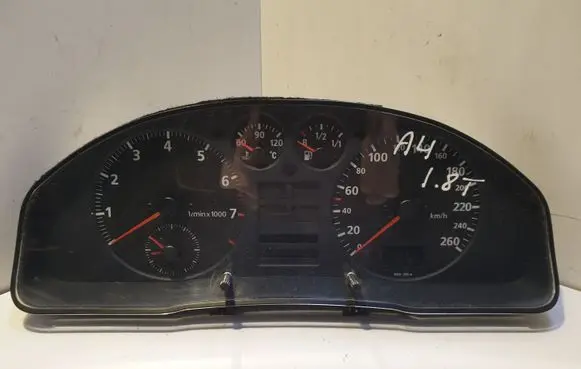 Audi A4 S4 B5 8D Speedometer (instrument cluster) 8D0919033C AU0004001