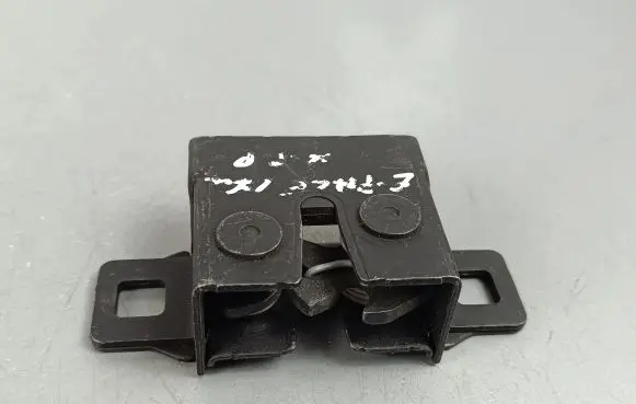 Jaguar E-Pace Engine bonnet/hood lock/catch 5H2216700BE