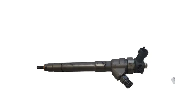 Nissan Qashqai Fuel injector 0445110546