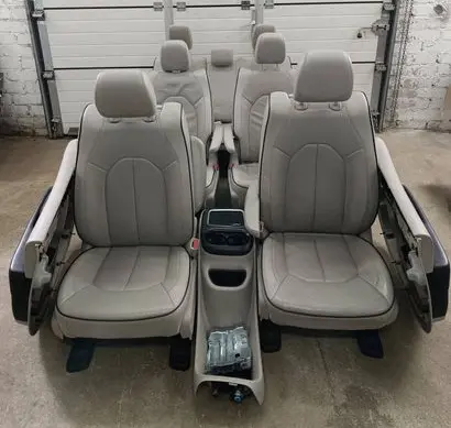 Chrysler Pacifica Seat and door cards trim set 