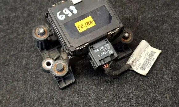 Volkswagen Golf VII Distronic sensor radar 3Q0907561C 3Q0907572B 0203300598