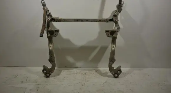 Audi A4 S4 B8 8K Front subframe AUB852416