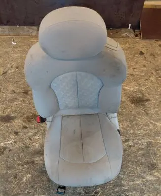 Mercedes-Benz CLK A209 C209 Front driver seat
