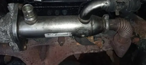 Ford Mondeo MK IV EGR valve cooler 993062H 8653691