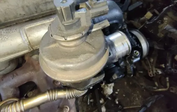 Ford Focus EGR valve xs7aaa xs7a-aa