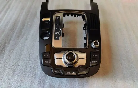 Audi Q5 SQ5 Head unit multimedia control 8T0919611L 001922963 900255050001