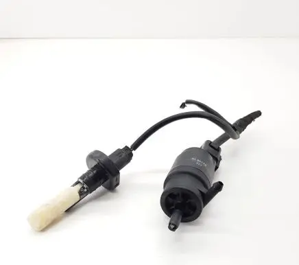 Mercedes-Benz E W211 Windscreen/windshield washer pump A0335450228 2205400045