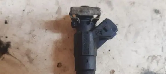 Mercedes-Benz S W220 Fuel injector A1120780149 0280156014