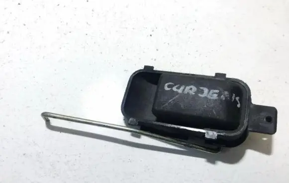 Ford Courier Front door interior handle 81aba21902ab 81ab-a21902-ab