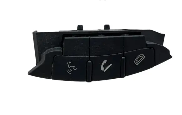 Steering wheel buttons/switches