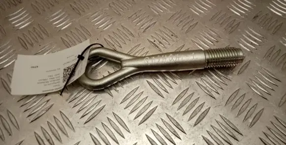 Nissan Qashqai Towing hook eye 
