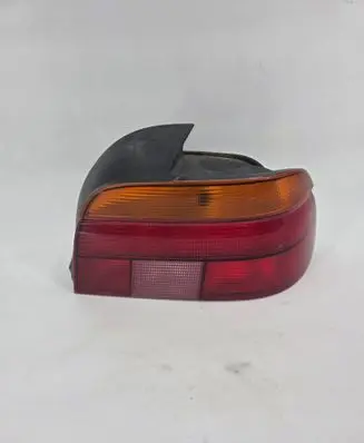BMW 5 E39 Rear/tail lights 8358032 2VP00726102