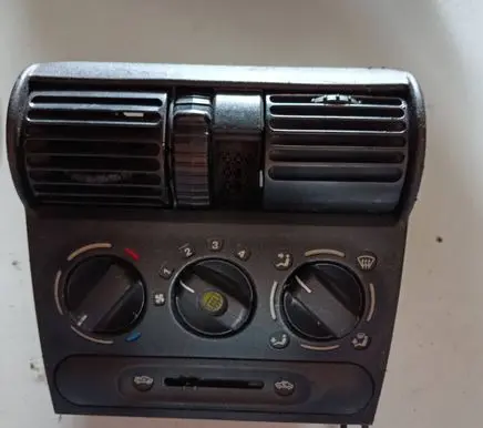 Opel Zafira A Climate control unit 1905871 90386823