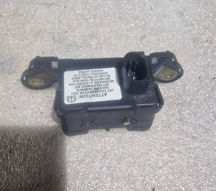 Renault Espace - Grand espace IV ESP acceleration yaw rate sensor 8200404858 BT76A04QB1 10170103313