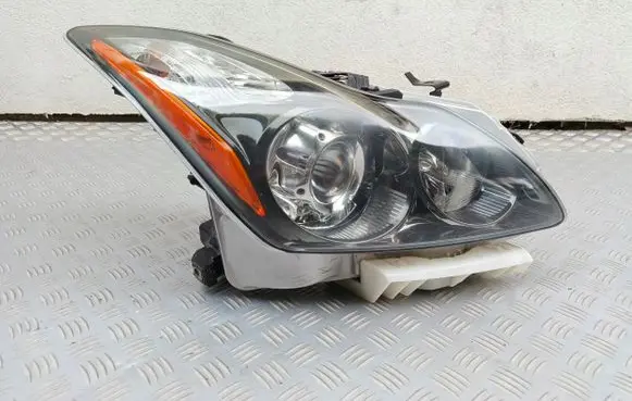 Volvo XC40 Headlight/headlamp