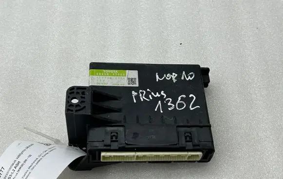 Toyota Prius (XW30) Air conditioner control unit module 8865047080