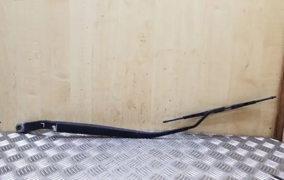 Opel Antara Front wiper blade arm