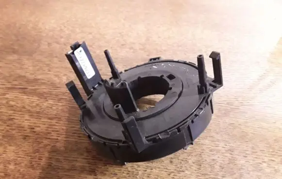 Volkswagen PASSAT B5 Airbag slip ring squib (SRS ring) 1J0959653B