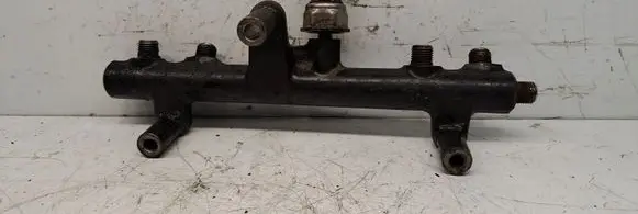 Ford C-MAX II Fuel injector supply line/pipe 