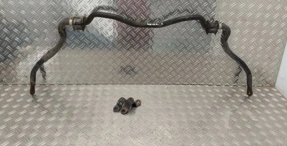 Toyota Yaris Front anti-roll bar/sway bar