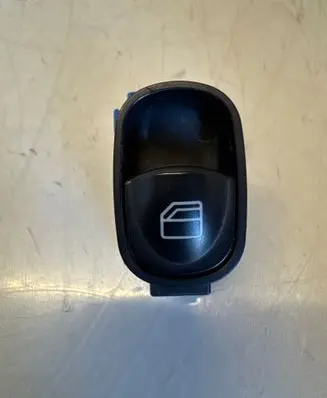 Mercedes-Benz Vito Viano W639 Electric window control switch A2038213158
