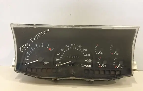 Opel Frontera A Speedometer (instrument cluster) 87001271
