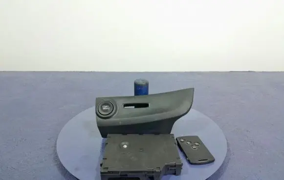 Renault Clio IV Ignition lock 285900636R