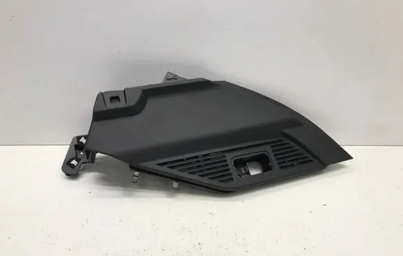 Trunk/boot side trim panel