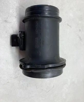 Audi A6 S6 C6 4F Mass air flow meter 059906461K