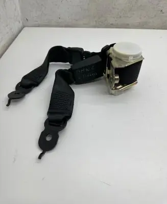 BMW 6 F06 Gran coupe Middle seatbelt (rear) 375705