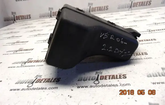 Toyota Corolla Verso E121 Fuse box set