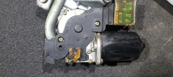 Mercedes-Benz A W168 Wiper motor 404388 A1688200242