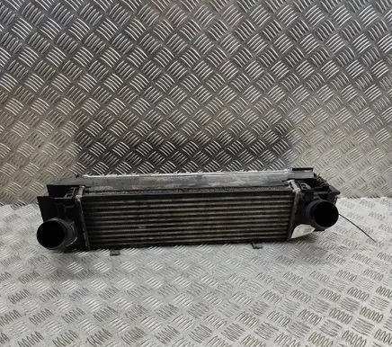 BMW 4 F32 F33 Intercooler radiator 7600533