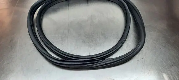 Citroen C4 II Rubber seal rear door 