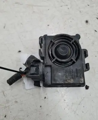 Volvo S40, V40 Alarm system siren 30889990
