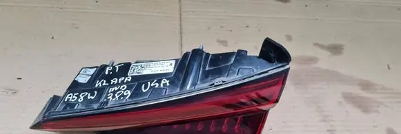 Audi A5 Tailgate rear/tail lights 8W6945094F