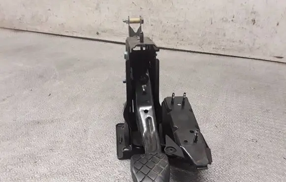Audi A2 Brake pedal