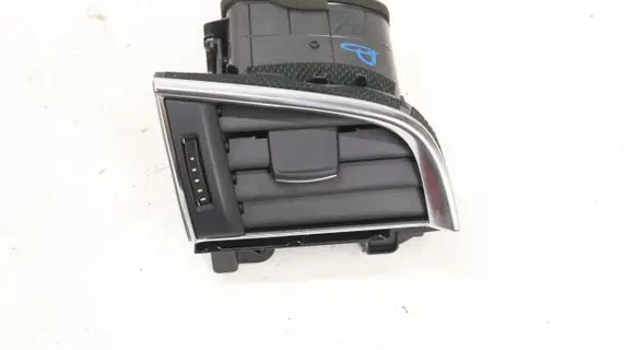 Mazda 6 Dash center air vent grill GMG564730
