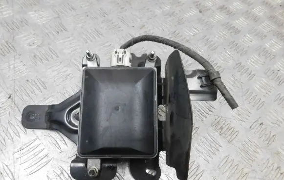 Mazda CX-5 Blind spot module KR8267Y80A KE02607 7011045