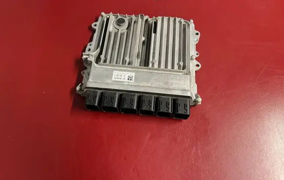 BMW X3 G01 Engine control unit/module 9423432