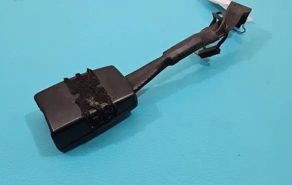 Volkswagen Golf V Front seatbelt 1K3857755L IMPRK1497746