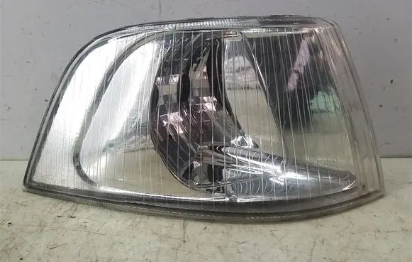 Front indicator light