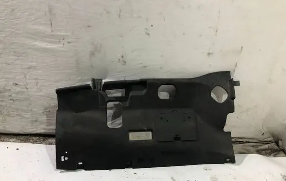 BMW X5 E70 Dashboard lower bottom trim panel 7161786