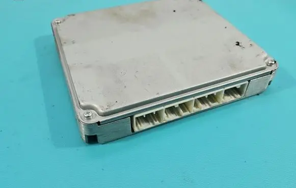 Toyota Avensis T250 Engine control unit/module ECU 8966105C71 IMPRK1535626