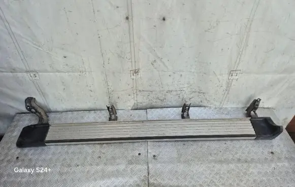 Toyota Land Cruiser (J100) Sill 5175960070 5177460080