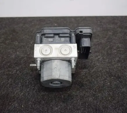 Mercedes-Benz CLA C117 X117 W117 ABS Pump A0094315212